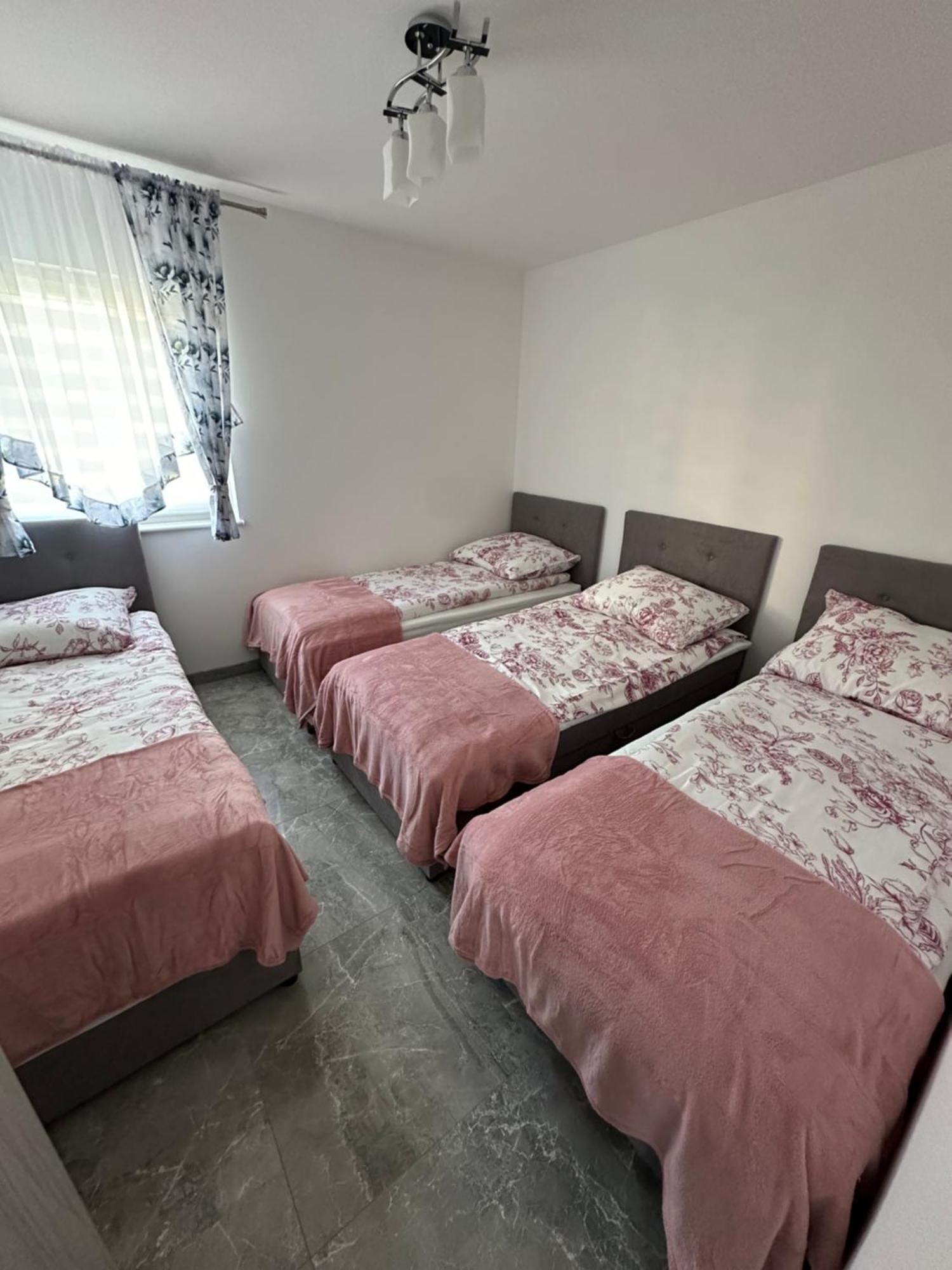 Domek Nad Rzeka Villa Zelazno  Esterno foto
